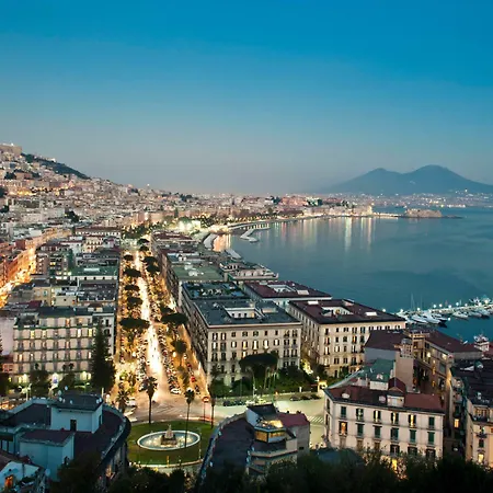 B&B Next Stop Napoli-2